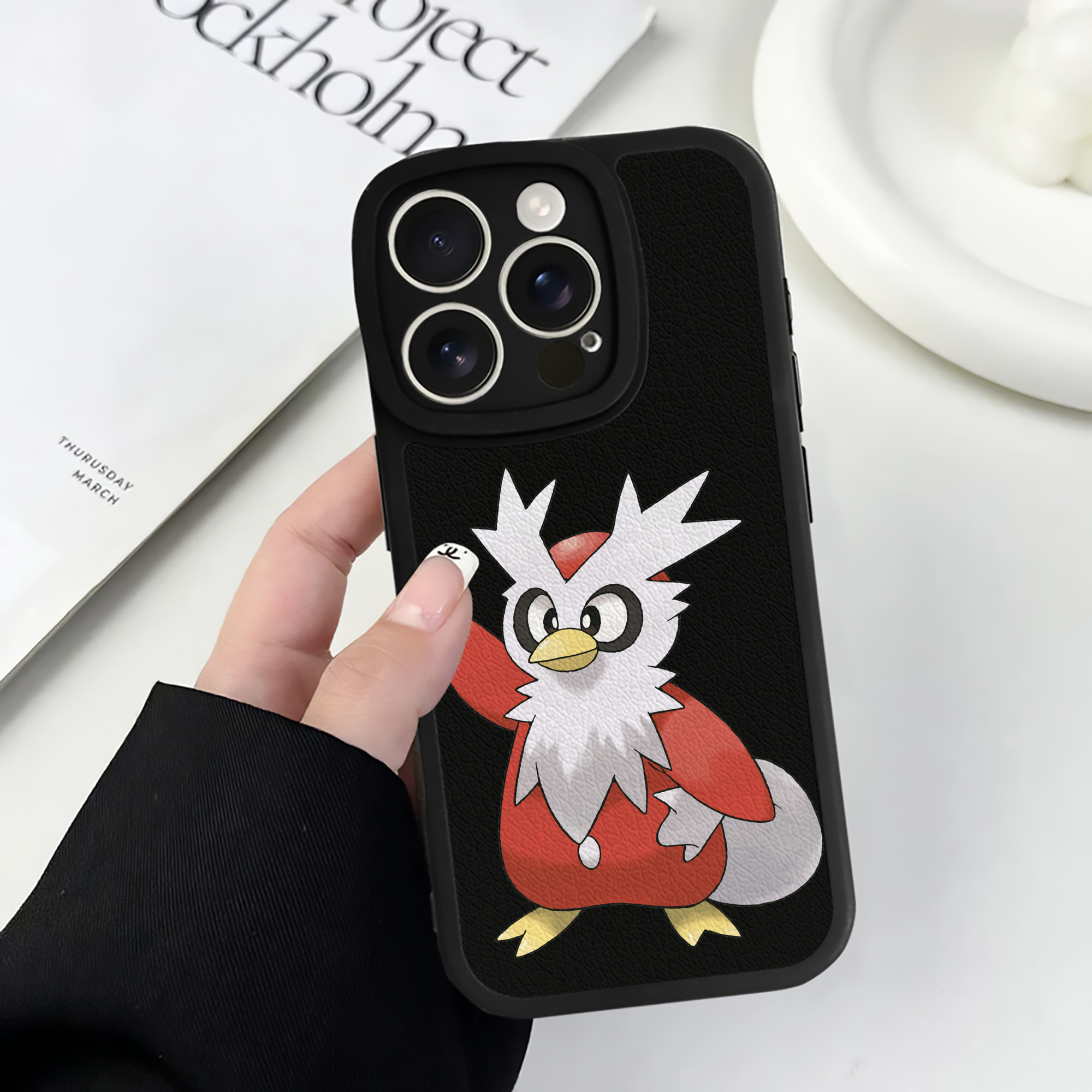 （画像用） ポケットモンスター Pokémon 【iPhone 16シリーズ対応】シリコンスマホケース（レザー調） 材質：シリコン